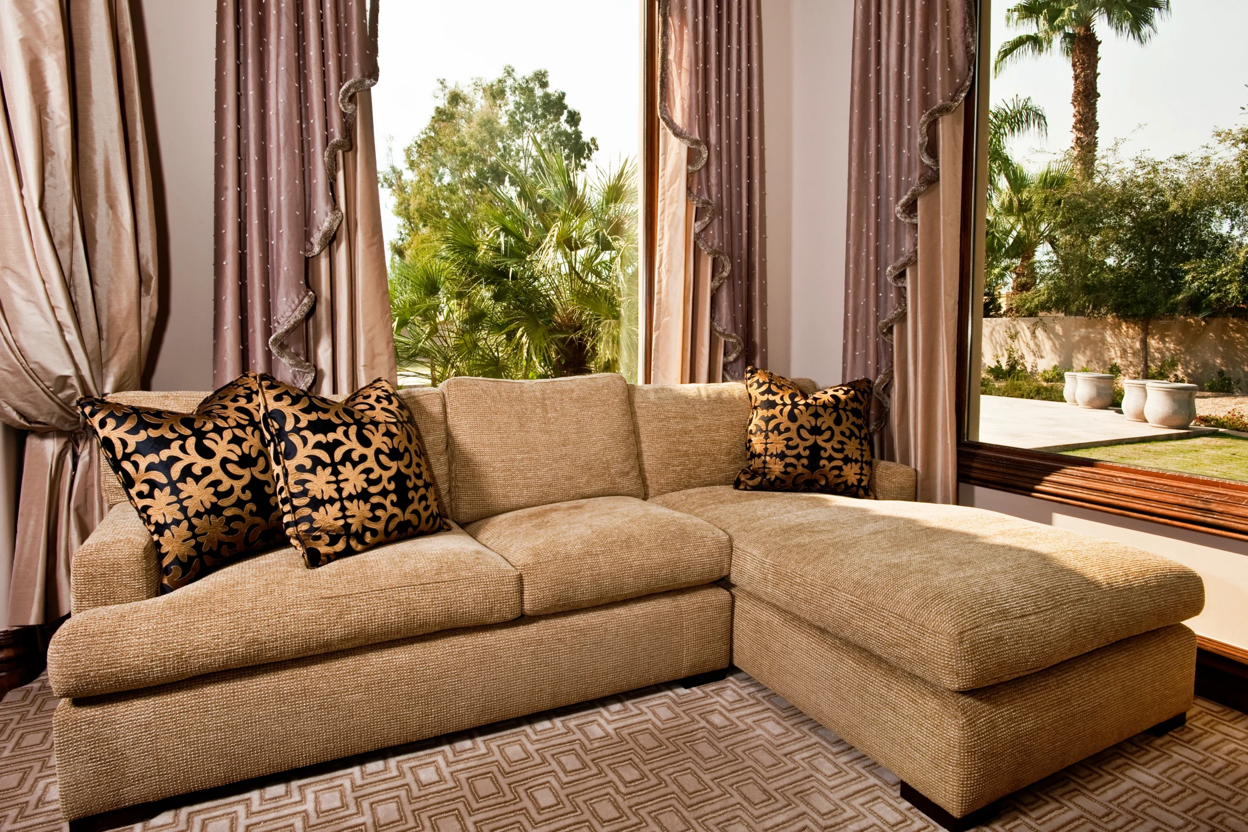 Indoor furniture reupholstery Phoenix in Phoenix, AZ